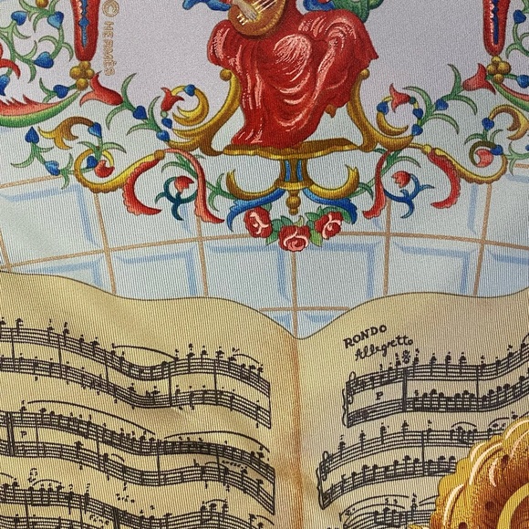 HERMÈS Hommage à Mozart Scarf 90 cm - Picture 10 of 10